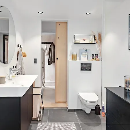 Dom wakacyjny 2 Bedroom Lovely In