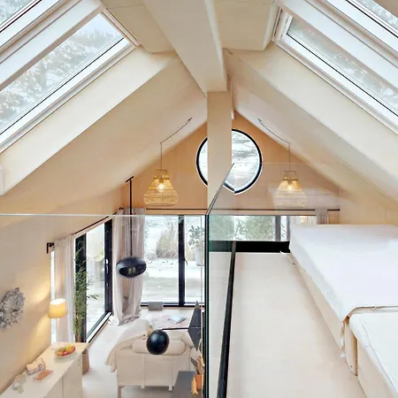 2 Bedroom Stunning In